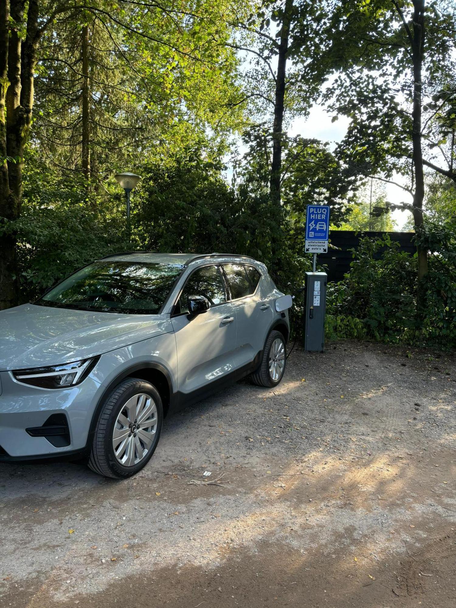 אפ Modern Chalet In De Bossen Van De Veluwe מראה חיצוני תמונה