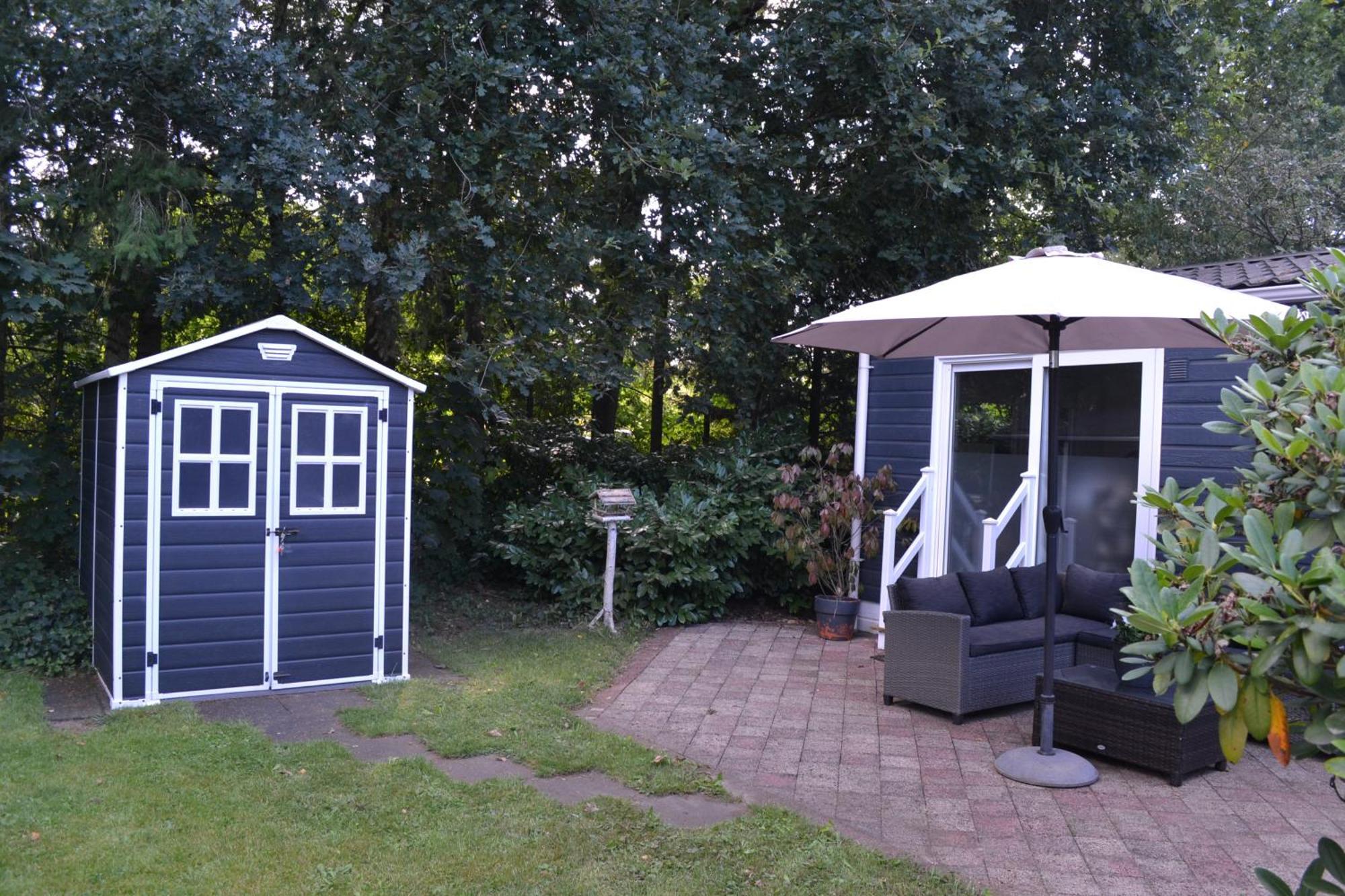 אפ Modern Chalet In De Bossen Van De Veluwe מראה חיצוני תמונה